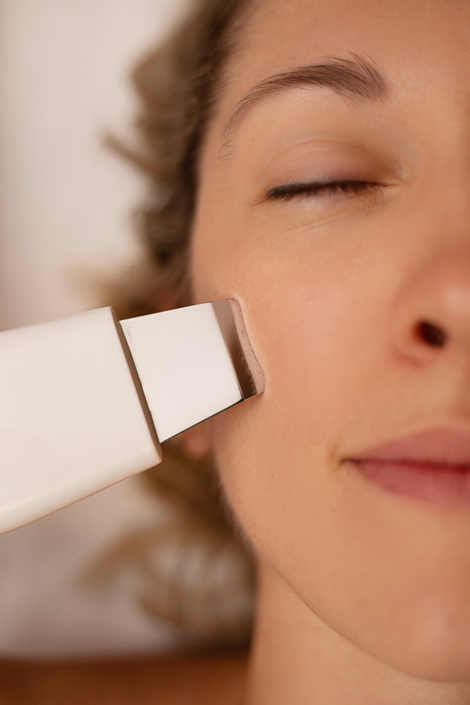 Hydra Facial
